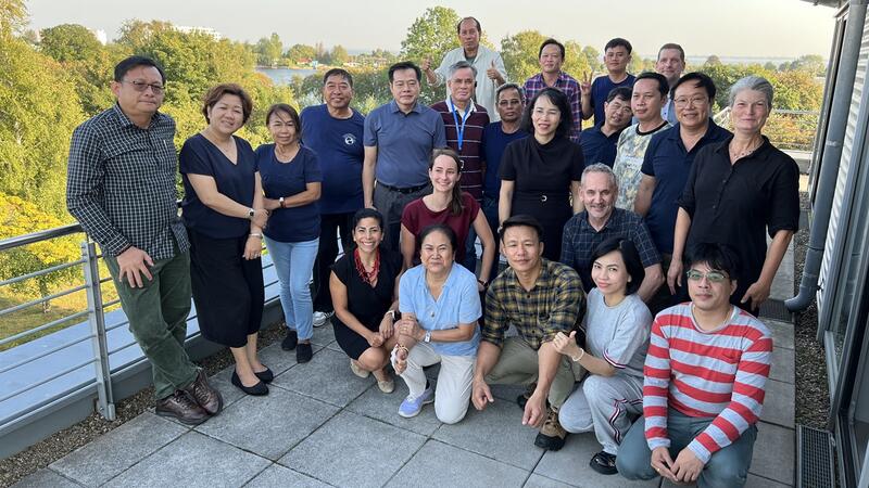 Participants of the Laos-Vietnam study visit and CWSS representatives. CWSS/ Bostelmann.